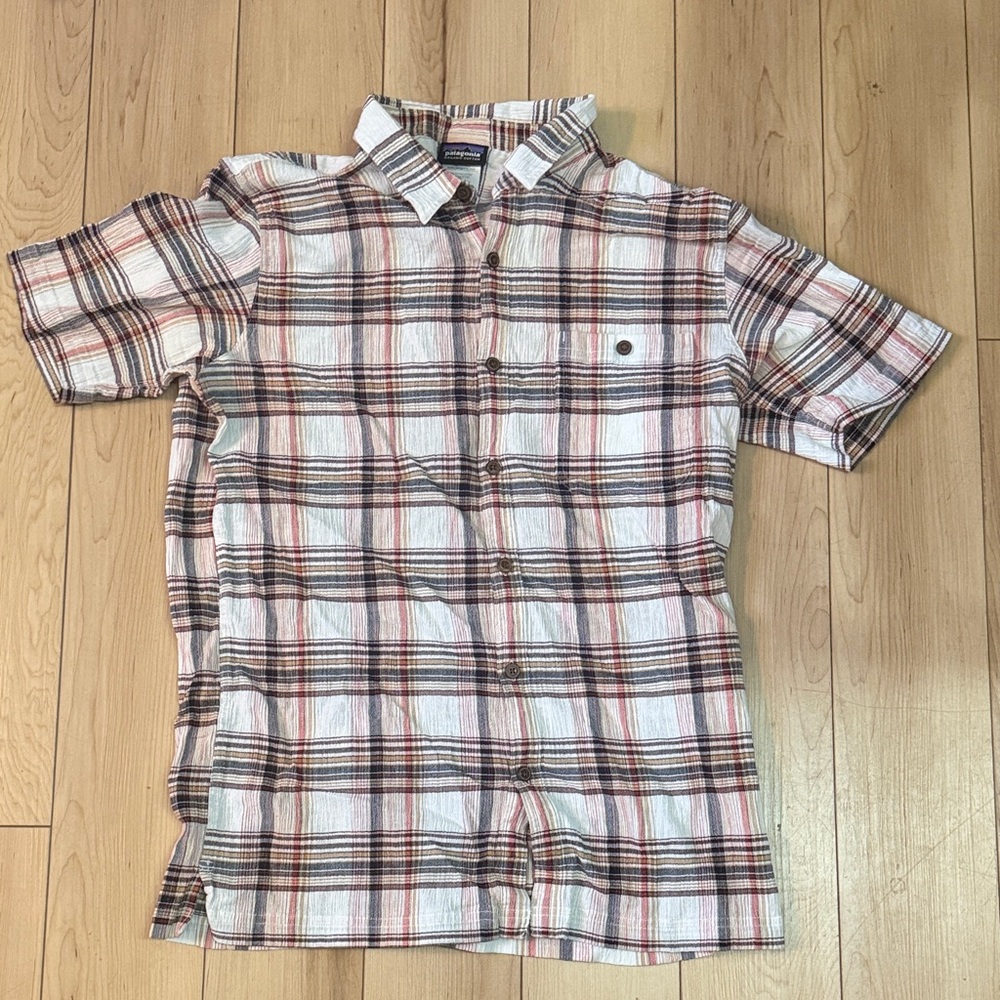 Patagonia Men's Multicolor Plaid Button Down Shirt